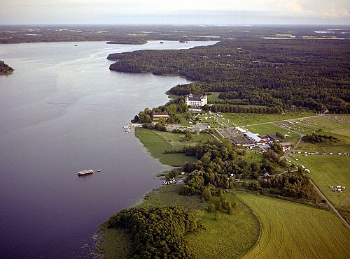 010801_01.jpg
