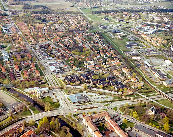 020502_07.jpg